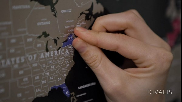 Scratch Off World Map - Extra Large - Easy to Frame Scratchable World Map Poster - Best Travel World Map Gift - All Accessories - Premium Detailed Scratch Off Map of The World - for Globetrotter