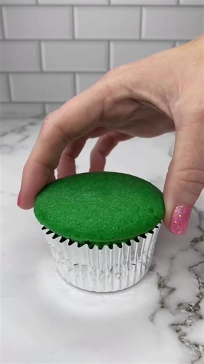 Oscar the Grouch Cupcake Sandwiches | Sesame Street Inspired Treats