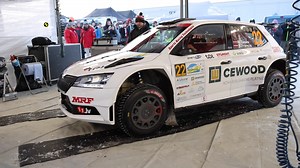 Tā mēdz teikt, ka rallijā uzvar nevis ātrākais, bet gan tas, kurš sasniedz finišu. Diemžēl negaidīti no cīņas par uzvaru rallijā Alūksne 2026 izstājās viens no ātrākajiem Latvijas rallija pilotiem — Mārtiņš Sesks. Rally Alūksne Latvijas Automobiļu federācija Škoda / Green Motors Tavs Auto TV | Tavs Auto TV