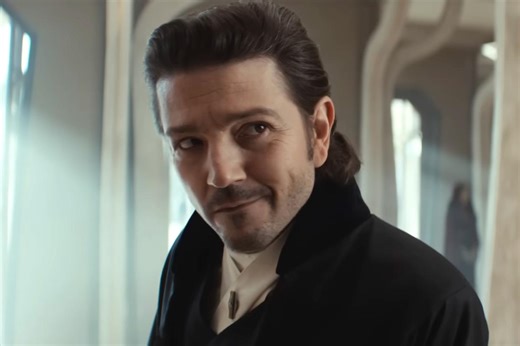 Diego Luna achieves peak hotness as undercover space spy hot Varian Skye  in ‘Andor’