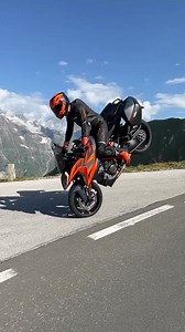 513K views · 10K reactions | Testing the brakes on the new KTM 1290 SUPER DUKE GT  “Professional rider on closed road”  Renato Babič | Rok Bagoros - stunt rider | Facebook