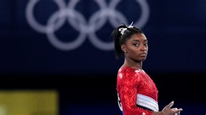 Fans see Kerri Strug's iconic 1996 Olympic moment in new light after Simone Biles' exit