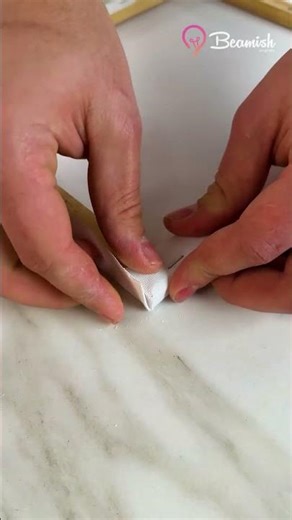 Clever canvas corner folding trick #smart #canvas #corner #folding