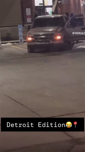 RRGTwin🩸 on Instagram: "Detroit Edition😭📍 Mann Stop Stealing I’m Tryna better The Youth💯 Kids Who Watching this See There always Somebody Watching Do Better🤷🏾‍♂️ #dt #explore #detroit #share #likeforfollow #funny #viralreels❤️ #blacklivesmatter #rrg #detroitcommunity #eastsidedetroit #westsidedetroit"