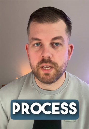 Simplifying the Mortgage Process: The Importance of a Mortgage Broker Engaging with a mortgage broker before house hunting is crucial, as they can help with the level of lending needed. We discuss how we were contacted by three new clients whose banks or current brokers couldn't assist them, and how we had to quickly gather information and documents to get a decision in principle to satisfy the estate agent. The key is to get your ducks in line before falling in love with a property to make the 