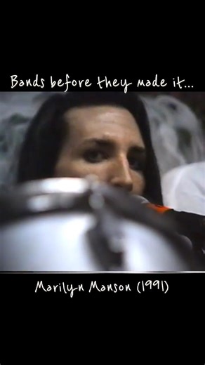 Marilyn Manson acoustic show at a record store #marilynmanson #90s #music #goth #mymonkey #shorts