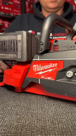 5.5K views · 4.4K reactions | The all new M18 Dual Battery Chainsaw is HERE!! This electric chainsaw will give you as much power as a 70cc gas one!! Make sure to get one quick because this deal will not last long!! | Techs Choice Tools and Equipment | Facebook