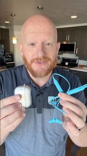 🎸 Share audio to 2 sets of headphones 🎧