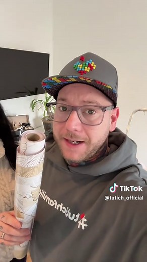 Selbstklebende Tapete von Temu im Test – Ein DIY Erlebnis