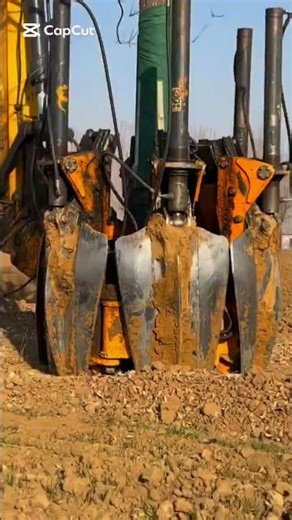 This Machine Pulls Out Full Trees Like Nothing 😮🌳