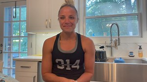 26 reactions | What does 100 grams of protein ACTUALLY look like?! 樂 . The answer: it can look A LOT of different ways! What works for one person, does not always work for another - and we usually eat different foods from day to day. BUT, getting in your protein does not need to be challenging, tricky or scary! . Listen as Jill talks through “100g of protein” and what, exactly, that looks like!  . #eatyourprotein #nutritionalguidance | Burn Boot Camp - Manchester, MO | Facebook