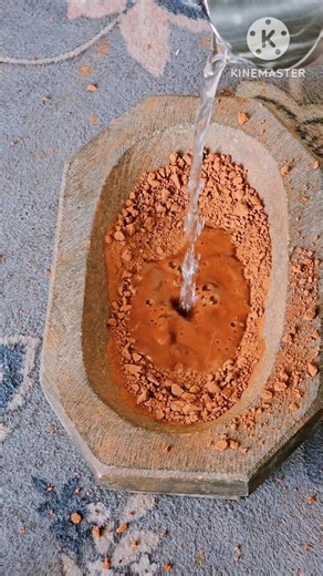 Red clay Crushing asmr sound ||#satisfying #redclay #Crushing #claypots #shorts #ytshorts
