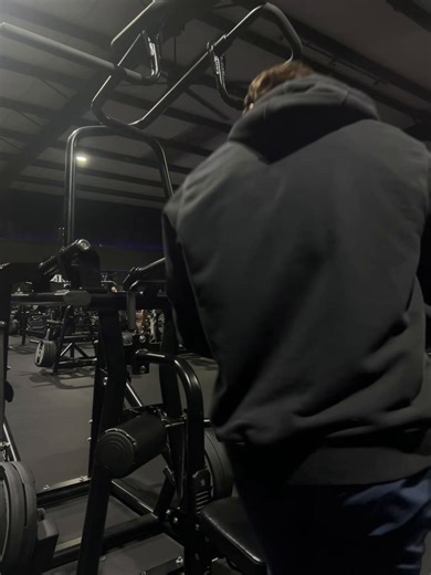 Chris (@chris.gym09)’s videos with Yellow Ledbetter - Pearl Jam