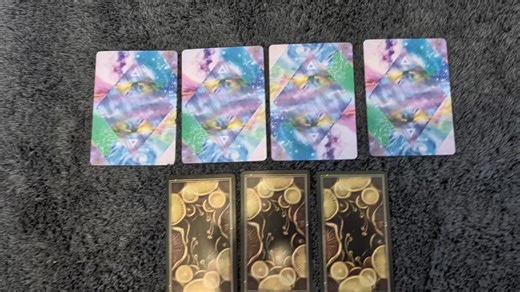 Happy Monday beautiful people... 🌓🖤🌕 Pick one oracle and one tarot..🤲🏻 #tarot #oracle #reading