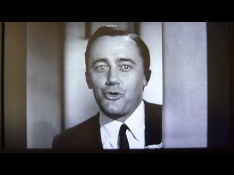 The alternate opening of "The man from U.N.C.L.E."