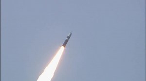 File:DASO 25 Video (Cleared for Release) VP8 001 Trident II UGM 133A Test Launch 02 June 2014.webm - Wikimedia Commons