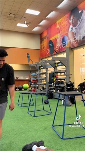 box jump fail #funny #comedy #laugh