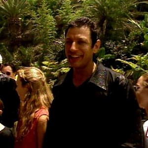 33K views · 1.1K reactions | How did Jeff Goldblum describe Jurassic Park - The Ride back in 1996? One word… ⬆ | Universal Studios Hollywood | Facebook