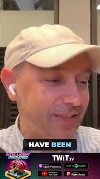 AI Chatbot Claude EXPLODES in Popularity: Downloads Skyrocket! #shorts