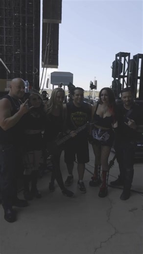 One of the many amazing moments at @Sonic Temple Festival yesterday! It was an honor joining @Nita Strauss onstage for “Dead Inside” 🤘 #disturbed #nitastrauss #deadinside #sonictemple #columbusohio #festival #rock #metal #ontour 🎥: @Britt Bowman