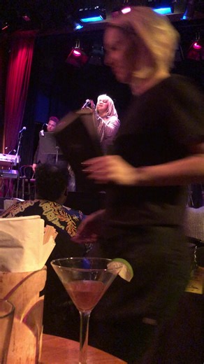 Deniece Williams Live Performance of 'Free' at Yoshi's