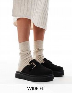 London Rebel Donna wide fit buckle mules in black | ASOS