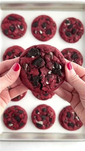 Oreo Red Velvet Cookies | Cake Me Home Tonight