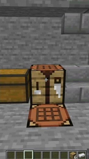 How to make a shield in minecraft! #Shorts