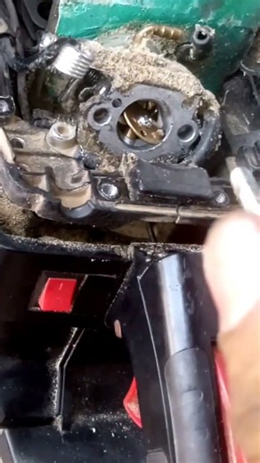 How to Replace a Chainsaw Carburetor | Easy Step-by-Step Carburetor Change Guide