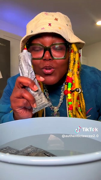 Eating Astronaut Food Preserved Since 1961