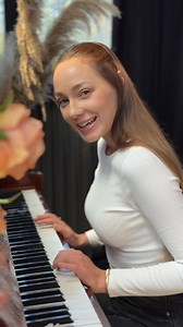Najpiękniejsze perfumy na jesień🍁–już za 18,80 zł. Wejdź na LanePerfumy.pl i odkryj trwałe i wyjątkowe jesienne zapachy!❤️ | Lane perfumy - Ambra