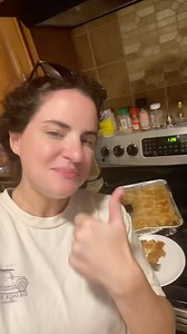 275K views · 6.4K reactions | #fall #bakingtiktok #EasyRecipe #Recipe #EasyRecipes #recipes #apple #applepie #pie #dumpcake #dessert #easydessert #DessertRecipes #carmelapple #pie #cake #cakerecipe | Sarah Kraffty | Facebook