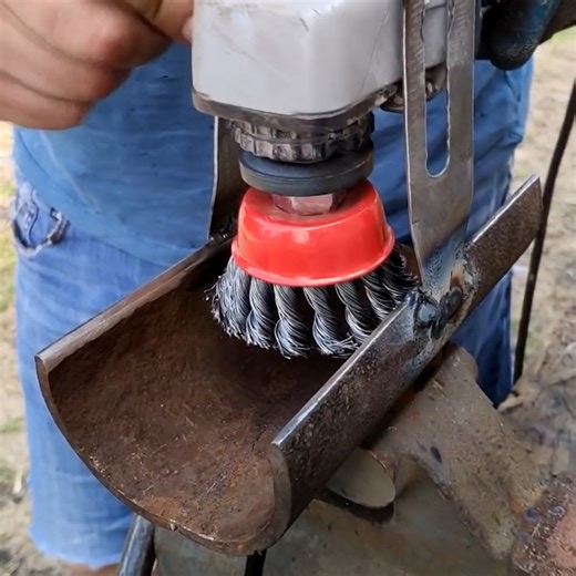 247K views · 557 reactions | DIY Rust Removing Tool | DIY & Crafts | Facebook