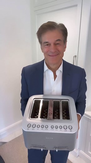 129K views · 2.4K reactions | Let’s toast the researchers who recently discovered that there are simple ways, like toasting bread, to reduce the impact of delicious carbs on your blood sugar levels!壟 There are other ways to reduce your glycemic index, like taking Berberine, which is available on iHerb at https://www.iherb.com/c/berberine-barberry?utm_source=dr_oz&utm_medium=email&utm_campaign=newsletter | Dr. Mehmet Oz | Facebook