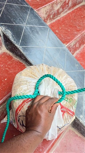 The Best Rope Knot to Secure a Sack - Practical Strong!!