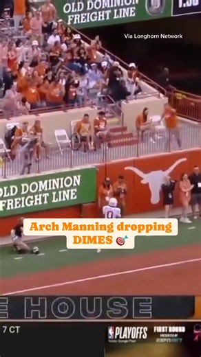 1M views · 7.5K reactions | Former 5⭐️ Arch Manning showed off at the Texas spring game  | NFL on CBS | Facebook