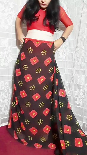 16K views · 120 reactions | Saree draping full tutorial for beginners #sareedraping #sareelove #saree #sareefashion #sareelovers #sareesofinstagram #sareeblouse #sareestyle #sareelover #sareeindia #sarees #sareecollection #sareeblousedesigns #sareeaddict #onlineshopping #silksarees #sareepact #fashion #indianwear #sareenotsorry #silksaree #ethnicwear #handloom #sareeinspiration #traditional #sareeblogger #indianwedding #sareeseduction #indianfashion #silk | style by prayu | Facebook