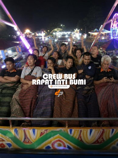 Crew Bus Rapat Inti Bumi .. #busmania #buss #busindonesia #kontenbus