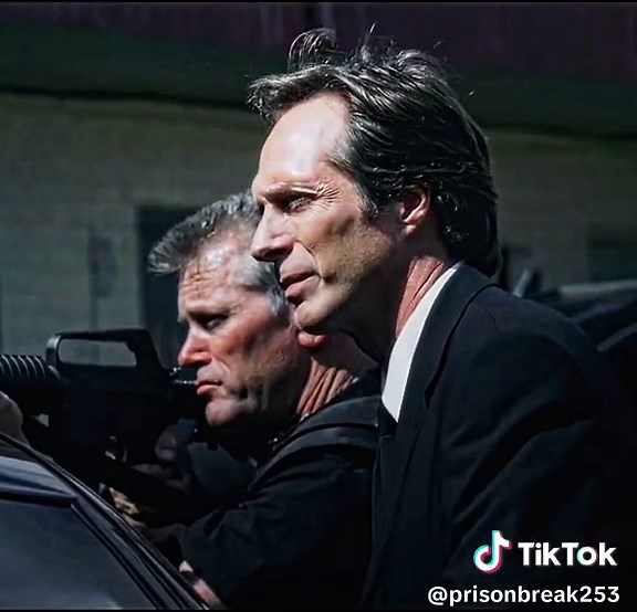 Mahone 🥶😮‍💨 #prisonbreakedit#foryou #alexandermahone#foryoupage#sigma #prisonbreak#cold#fyp#viral#mahone