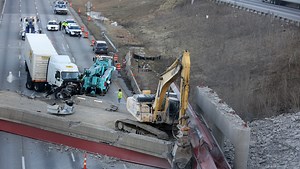 Experts: Why the I-75 bridge collapsed