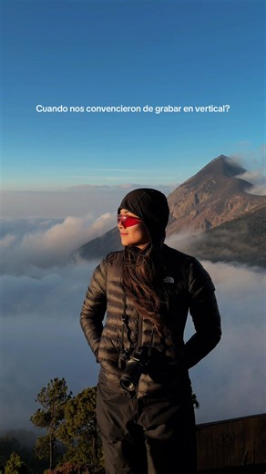 Todo es mejor en horizontal — Hike al Acatenango con Volcán de Fuego