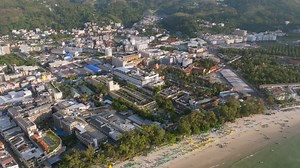 53 reactions · 5 comments |  Holiday Inn Resort Phuket– Your Oasis in Patong! Located in the heart of Patong, just steps from the famous Patong Beach, our resort offers the perfect blend of relaxation and excitement. Whether you're soaking up the sun, diving into thrilling water sports, or experiencing the buzzing nightlife, your Phuket adventure starts here! #holidayinnresortphuket #ExperiencelHG #IHGOneRewards #BringOnTheRewards #Phuket #Patong | Holiday Inn Resort Phuket | Facebook