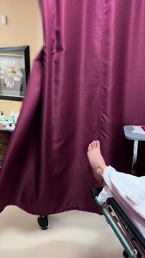 Nerve pain can be very difficult to treat and alot of times its permanent….lets get this guy back to feeling🙏……..#neuritis #neuropathy #footpain #podiatrist #decompression