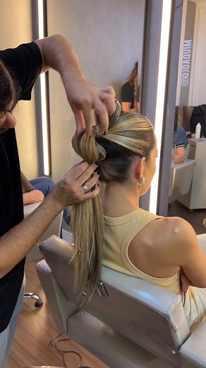 Bubble Ponytail Hairstyles Tutorial