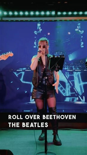 Roll Over Beethoven - The Beatles