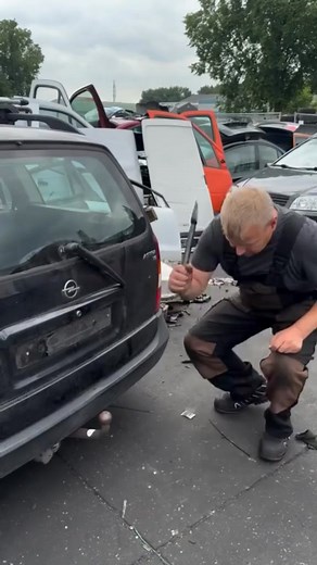 Replace car parts yourself!#cars #tips #car | Driver Crush01