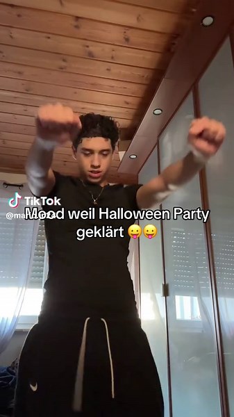 Stimmungsvolle Halloween Party mit Mario