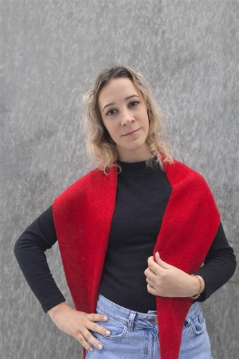 Red Long Triangle Scarf Made of 100% Merino Wool - Etsy