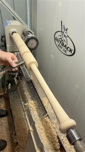 Making a Bat for Australia’s Next Baseball Star? 🇦🇺⚾ #australianmade #baseball #mlb #outbackbatco