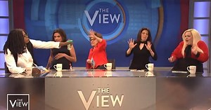 SNL's skit mocking 'The View' is hilariously worth watching!